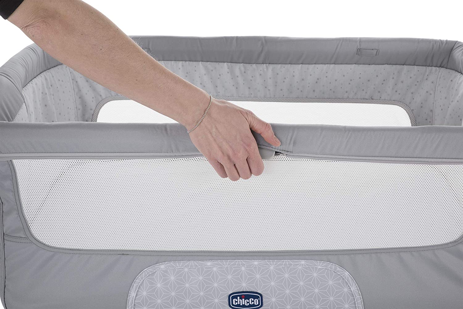 Chicco Next2Me Dream Delicacy Grey Duquesa baby equipment hire